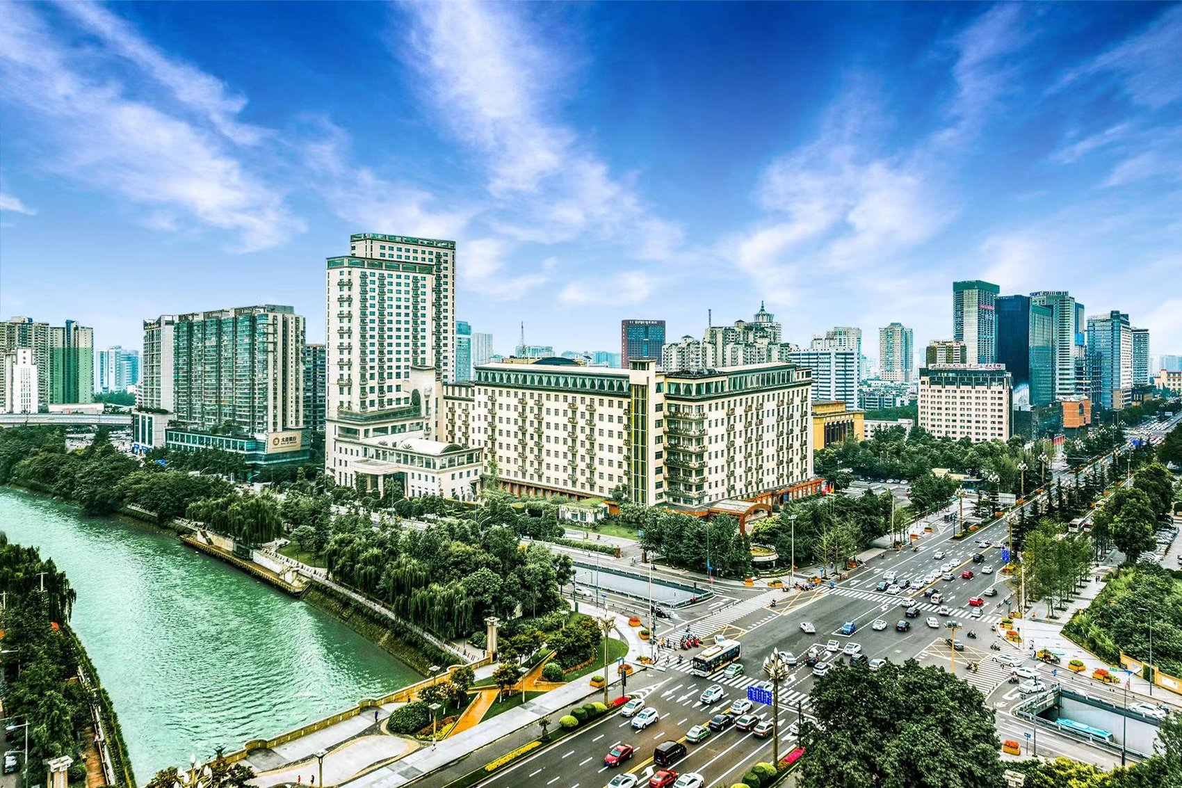 1351e7f1-f585-49ed-9312-6f03e79cf9f5