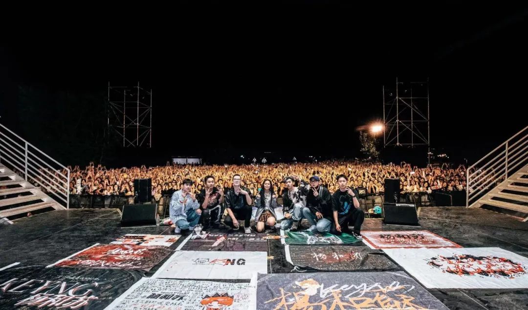 242f24c3-6fbe-4800-a0cc-722c9e1bf110 242f24c3-6fbe-4800-a0cc-722c9e1bf110