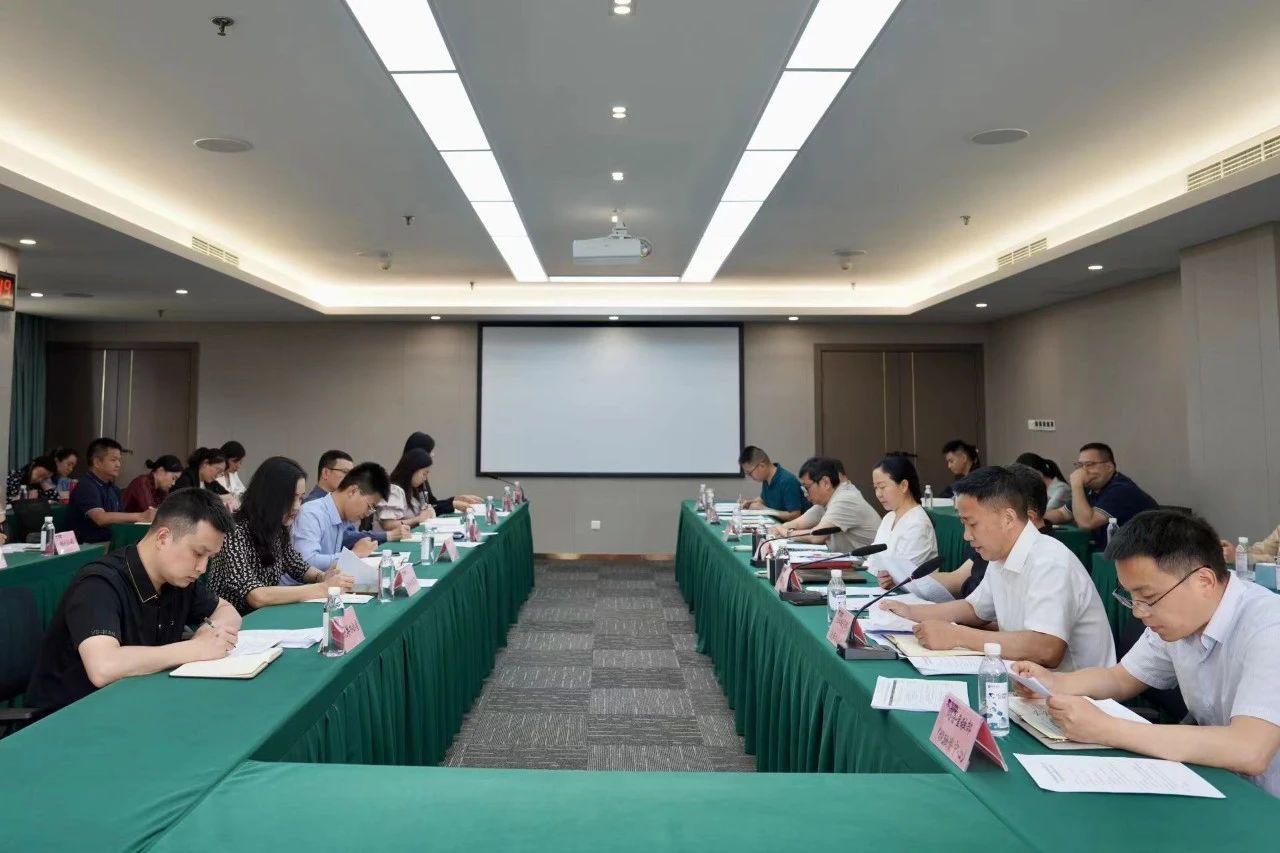 bb540458-9bdd-49a2-aaa4-fb6ff1874f1e