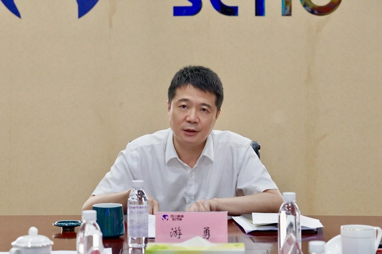 4d849427-48d9-4ba3-a89c-ebf9c4f1968b 4d849427-48d9-4ba3-a89c-ebf9c4f1968b