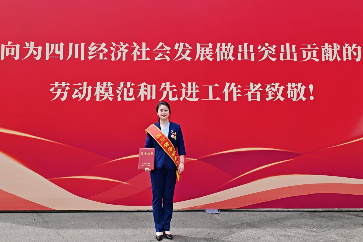 f317a1df-c3d8-4338-bee3-8a31af91f5ae